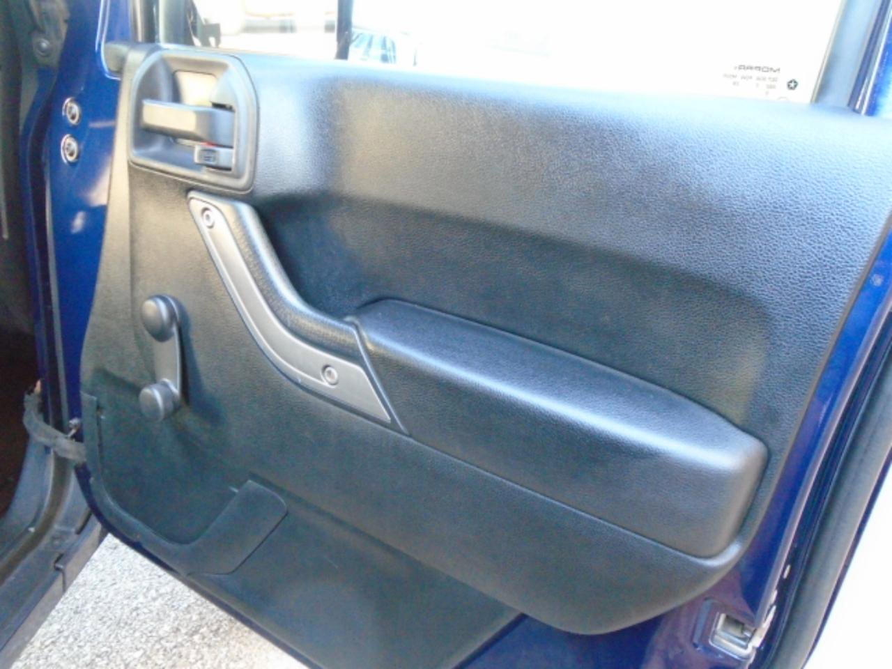 Used 2013 Jeep Wrangler Sport image 12