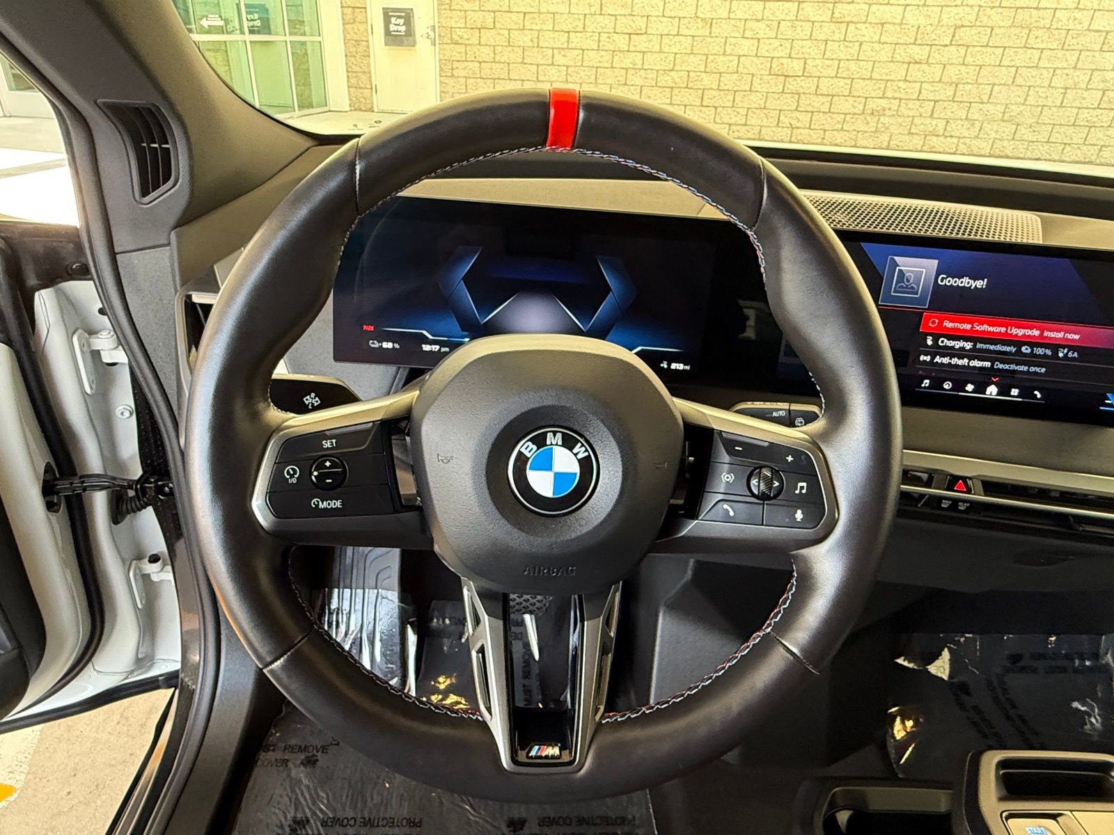 Used 2025 BMW iX M60 image 28