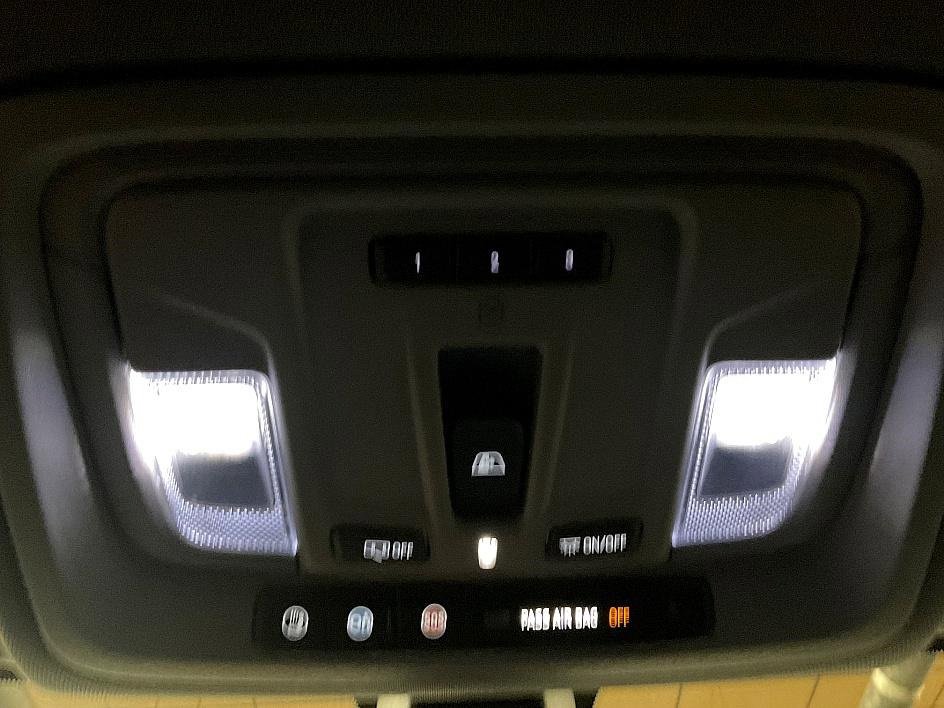 Used 2020 Chevrolet Silverado 1500 LT w/ All-Star Edition image 25