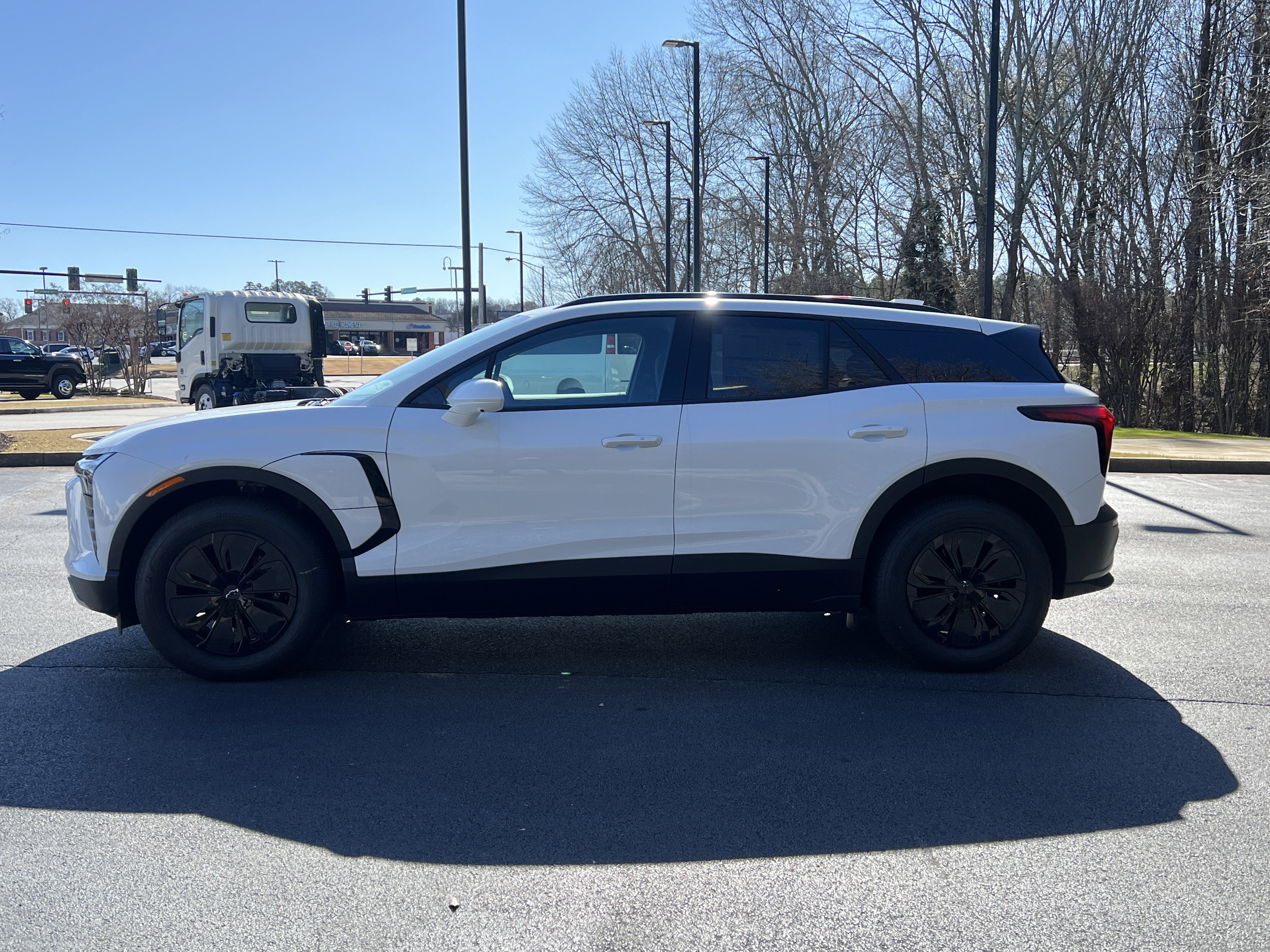 New 2026 Chevrolet Blazer EV LT w/ Midnight/Sport Edition FWD image 6