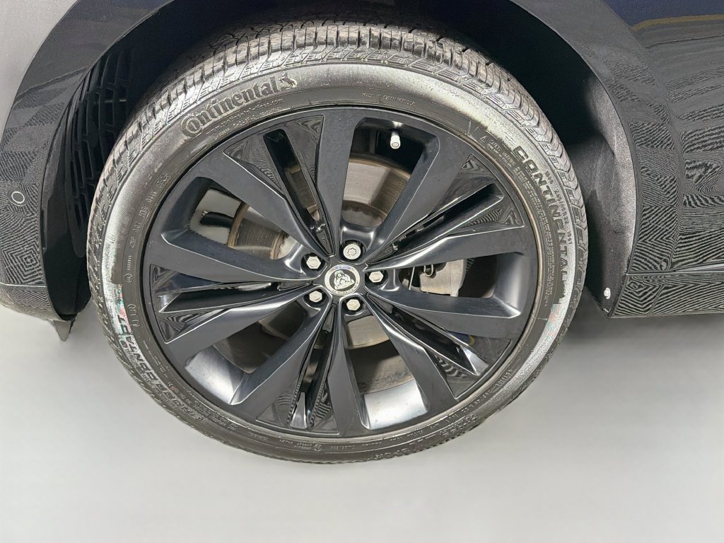 Used 2026 Jaguar F-PACE R-Dynamic S AWD/4WD image 33