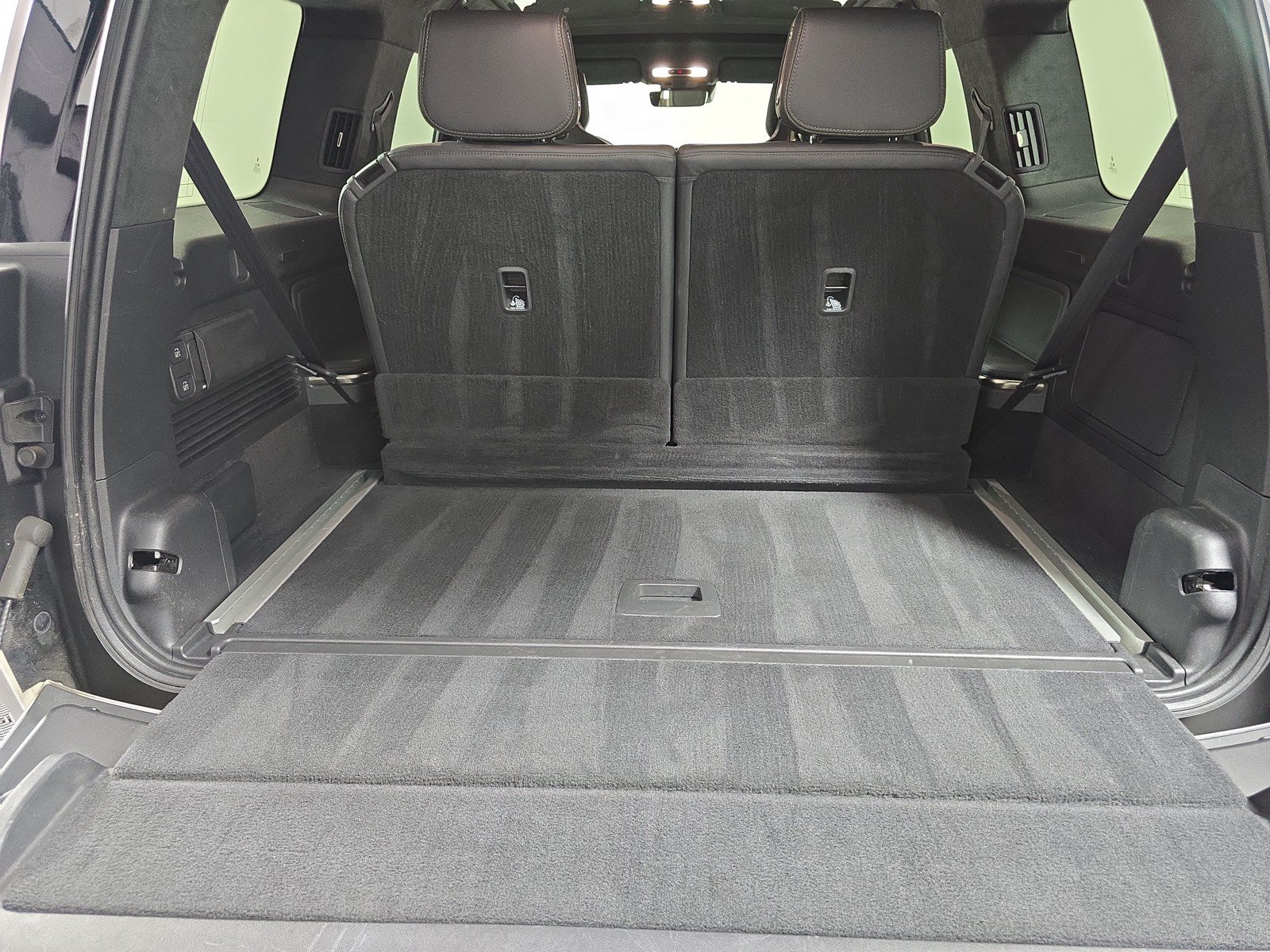 Used 2023 Rivian R1S Adventure AWD/4WD image 15