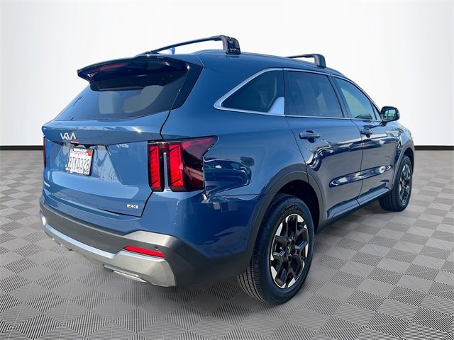 Used 2024 Kia Sorento S w/ Panoramic Sunroof Package image 7