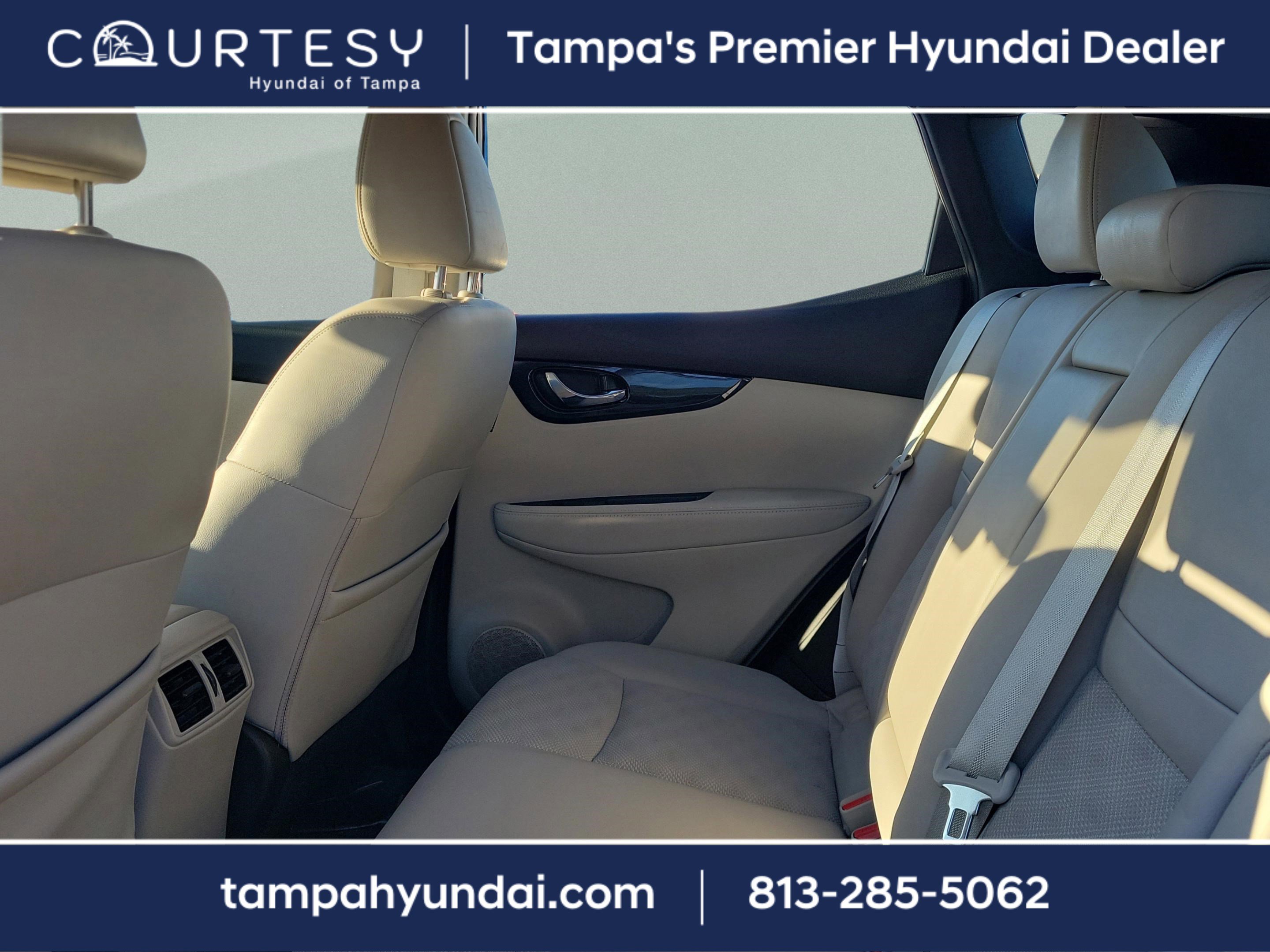 Used 2022 Nissan Rogue Sport SV w/ Technology Package image 10