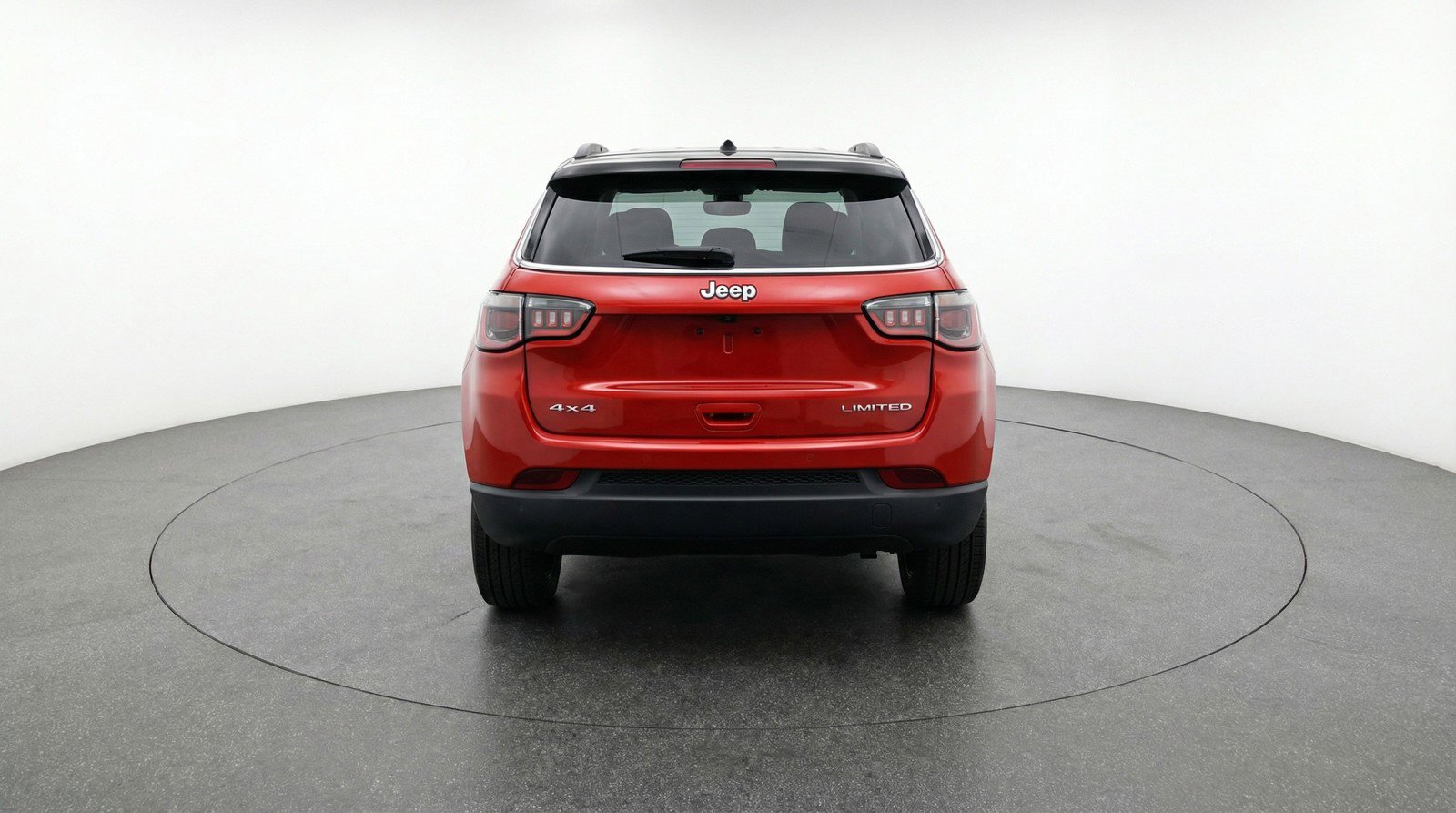 Used 2025 Jeep Compass Limited image 7