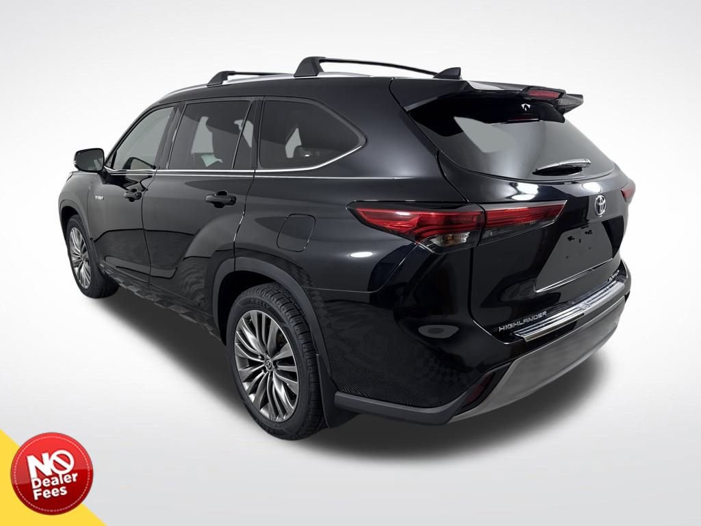 Used 2021 Toyota Highlander Platinum image 5