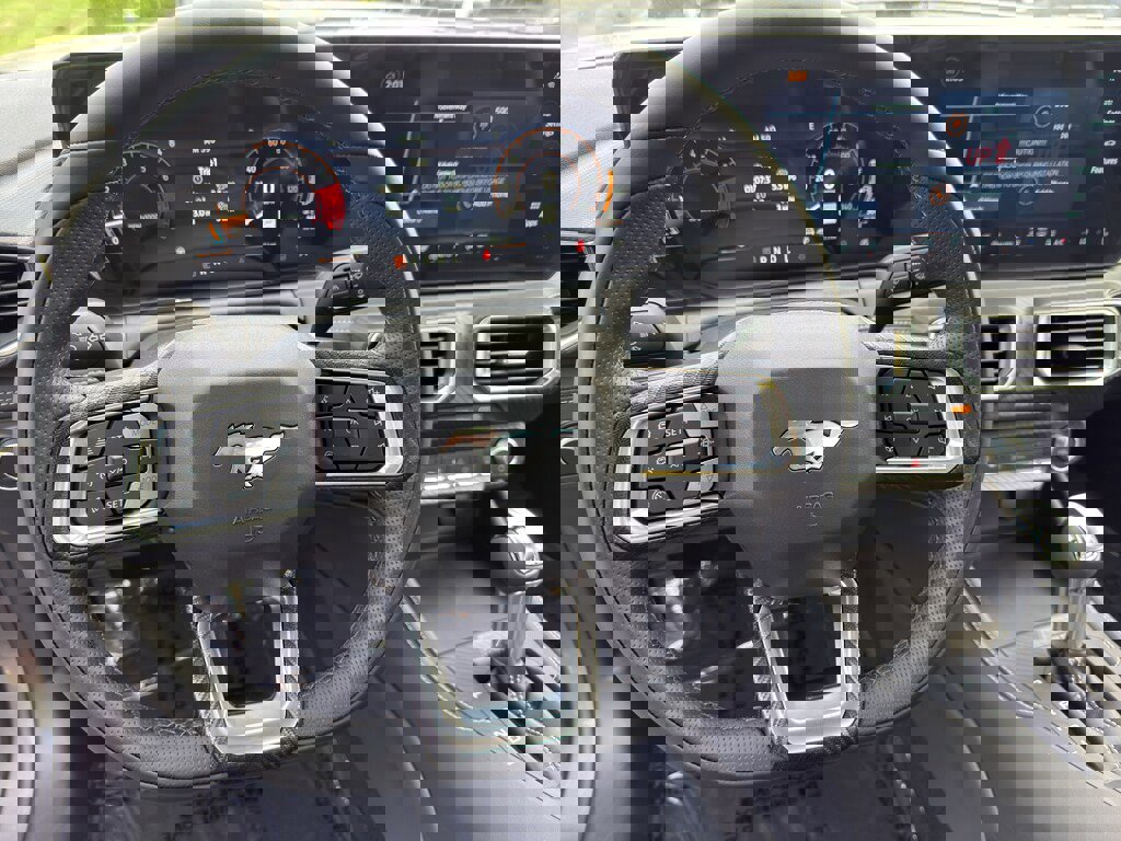 New 2025 Ford Mustang Premium image 40