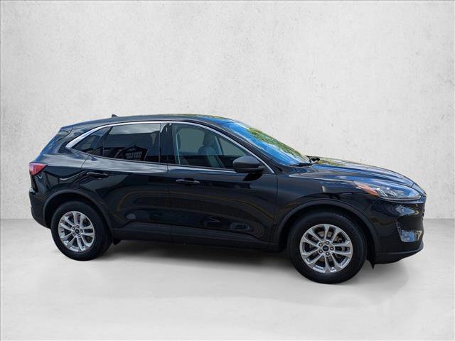 Used 2022 Ford Escape SE w/ Convenience Package FWD image 4