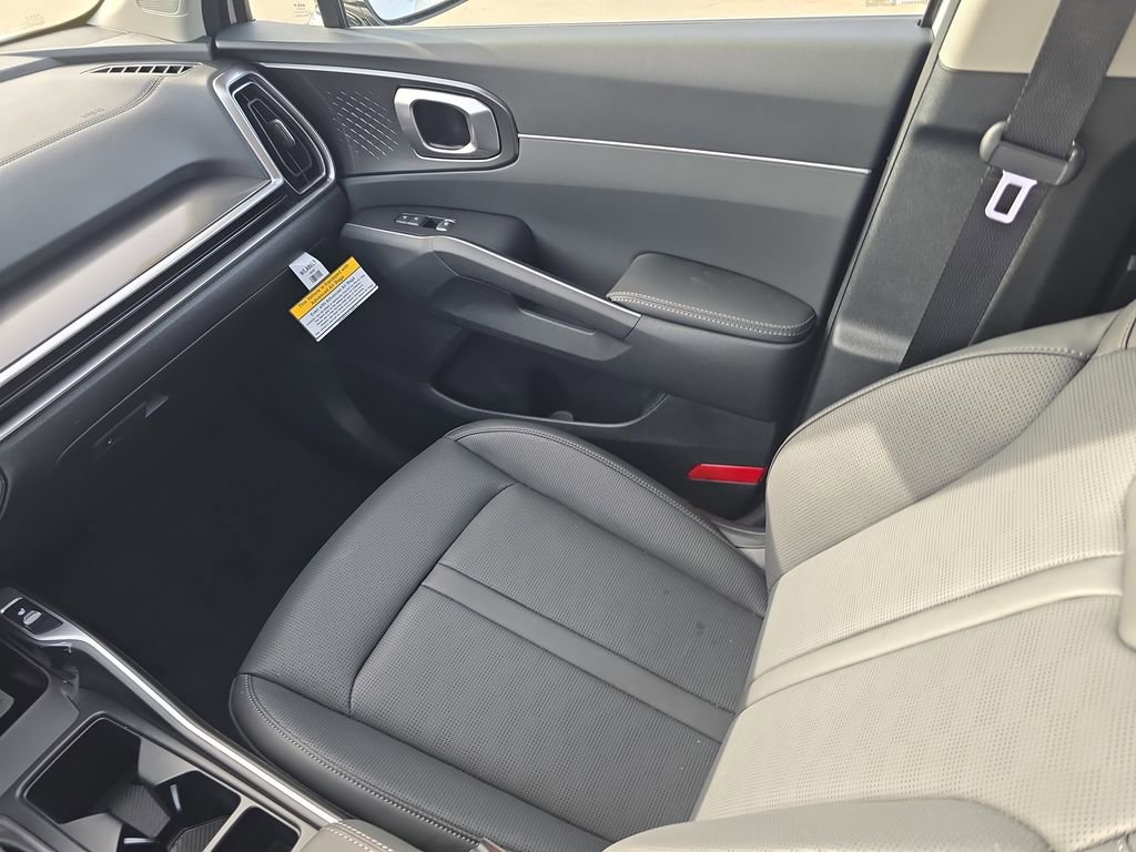 New 2026 Kia Sorento S image 17