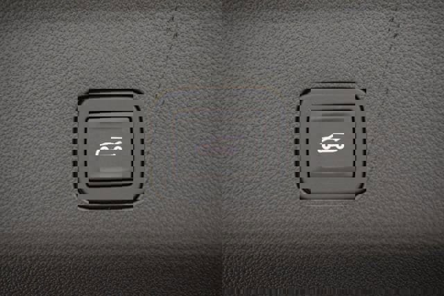 New 2026 Chevrolet Suburban Premier image 24