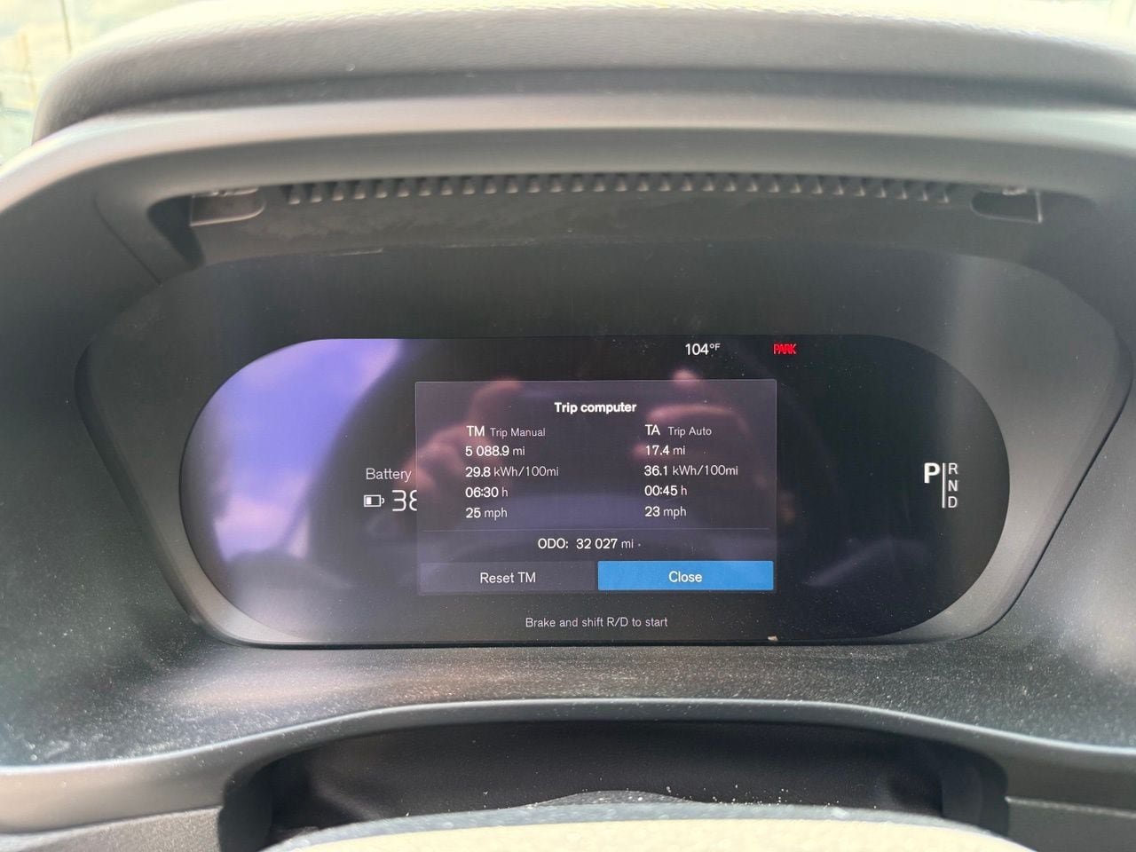 Used 2021 Volvo XC40 P8 Recharge w/ Advanced Package AWD/4WD image 12