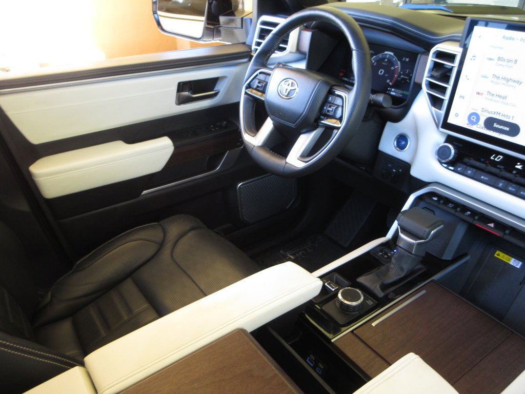 Used 2023 Toyota Tundra Capstone AWD/4WD image 23