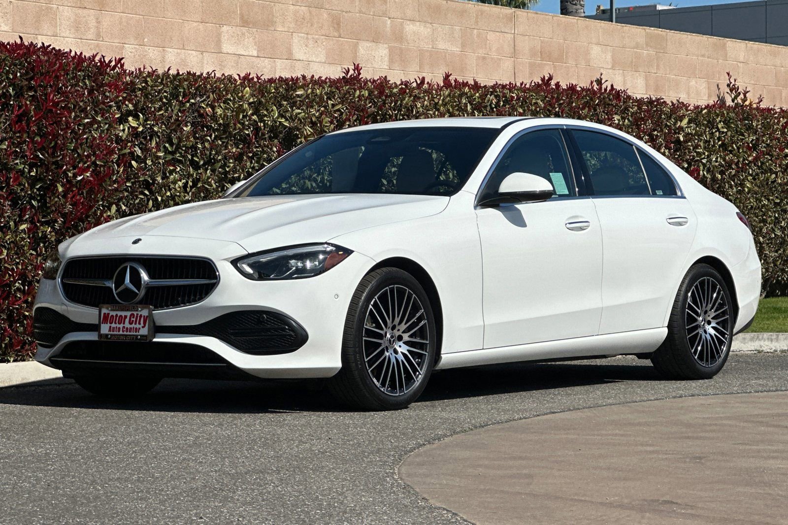 Used 2025 Mercedes-Benz C 300 4MATIC Sedan image 8