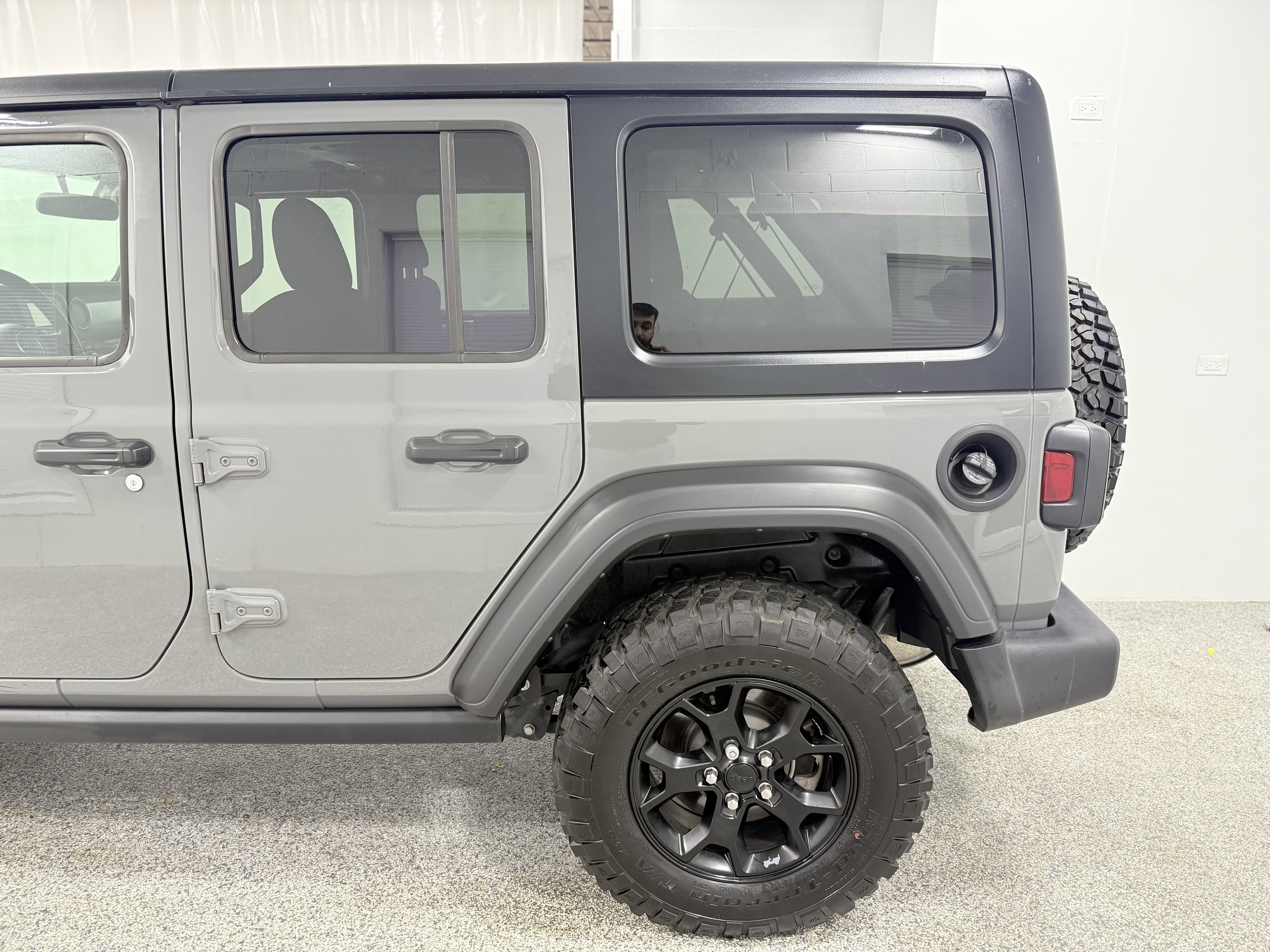 Used 2021 Jeep Wrangler Unlimited Sport image 4