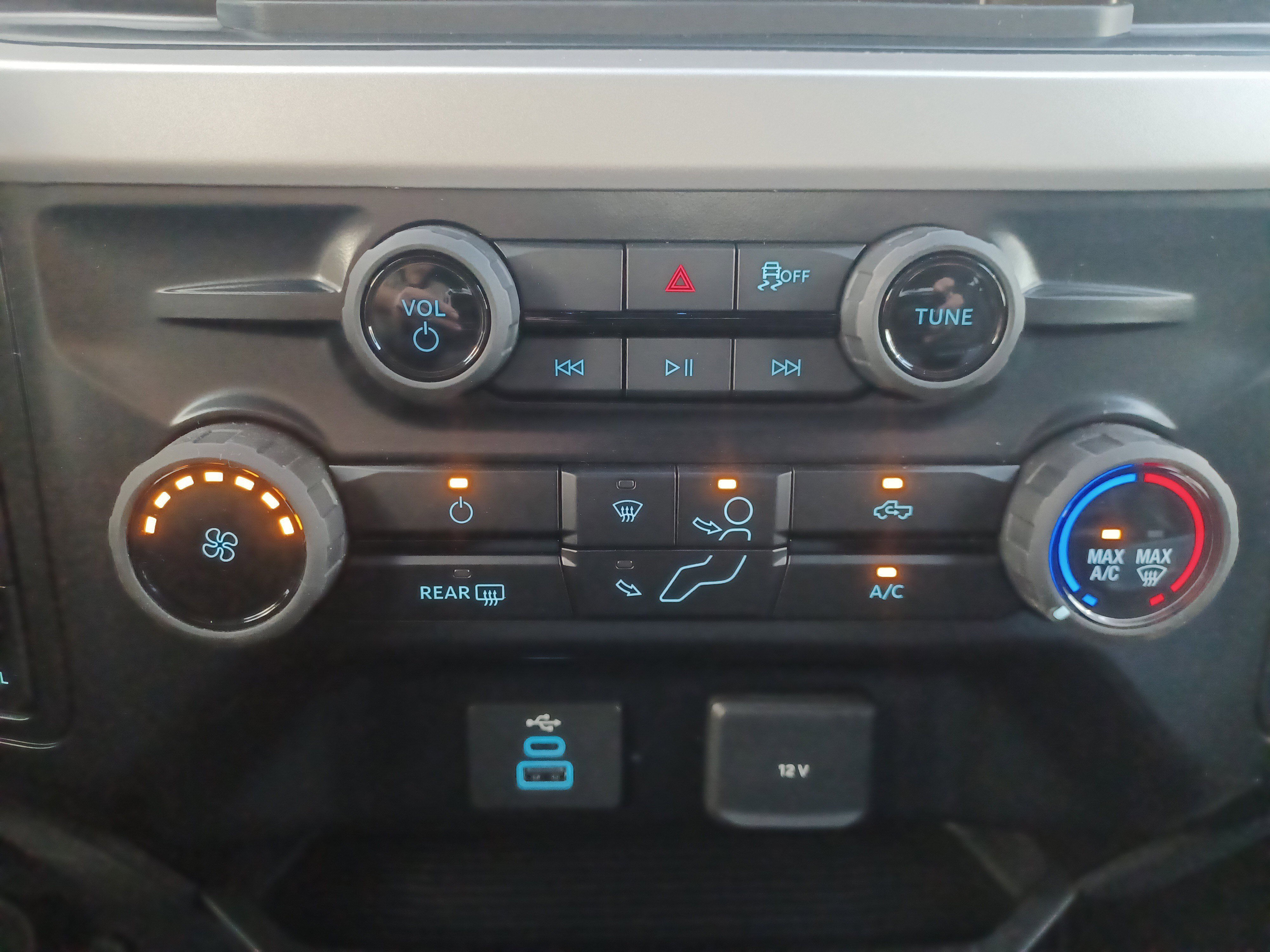 New 2026 Ford F250 XL image 33