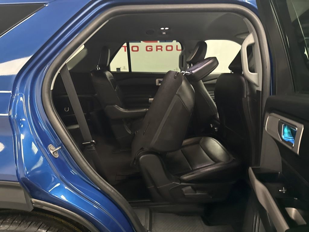 Used 2023 Ford Explorer Limited image 40