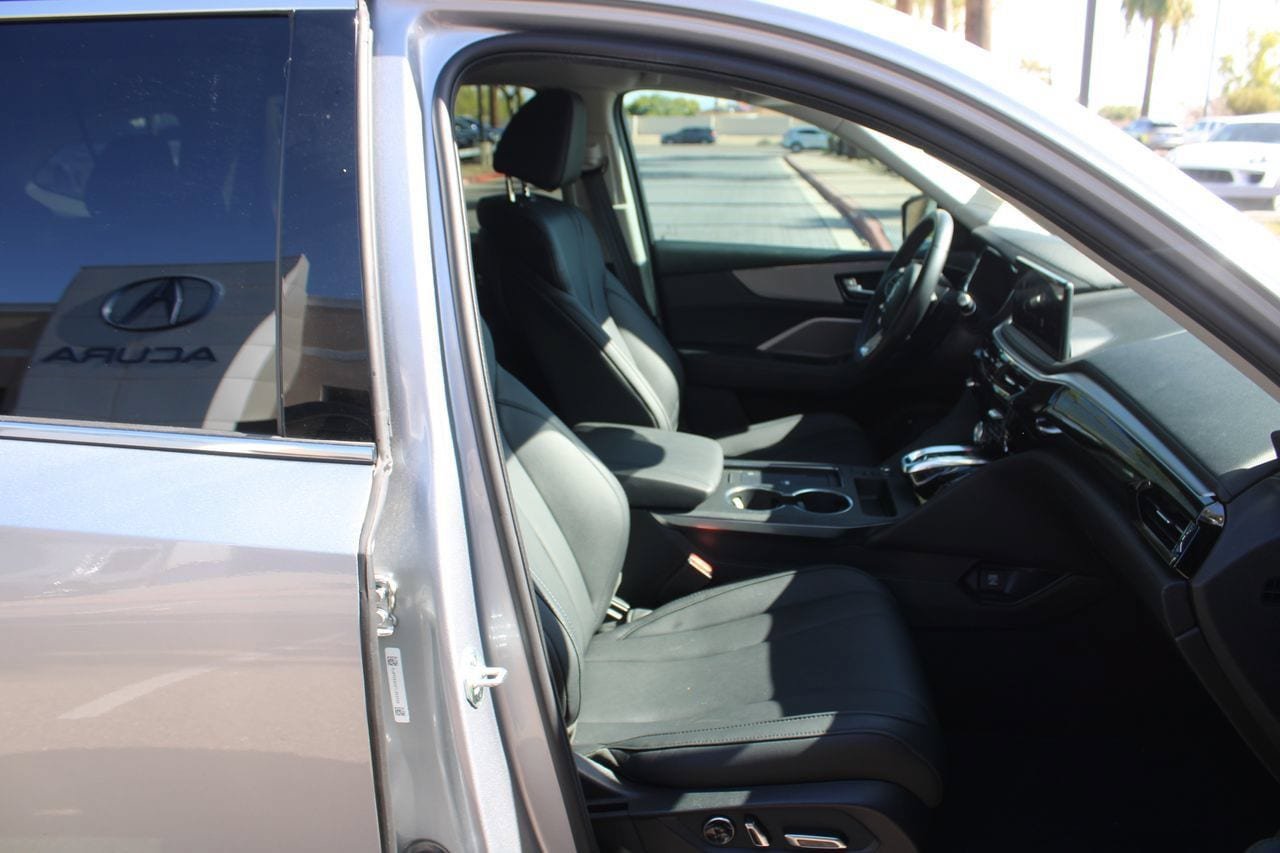 Used 2026 Acura MDX FWD image 18