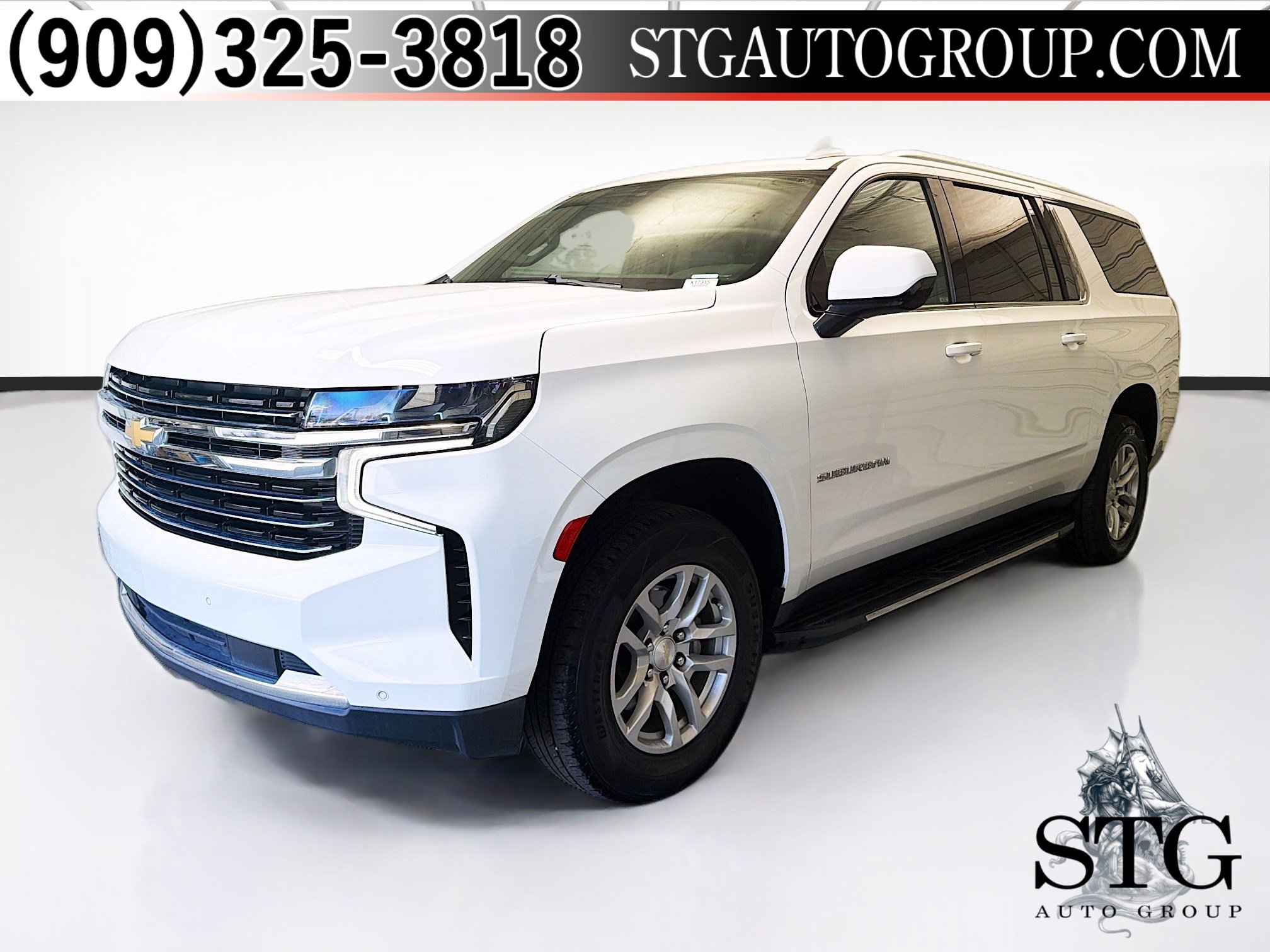 Used 2022 Chevrolet Suburban LT AWD/4WD image 1