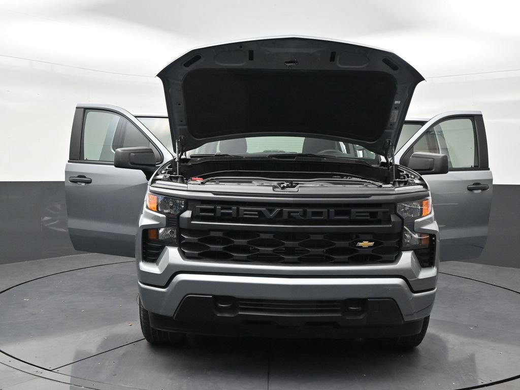 Used 2026 Chevrolet Silverado 1500 Custom RWD image 32