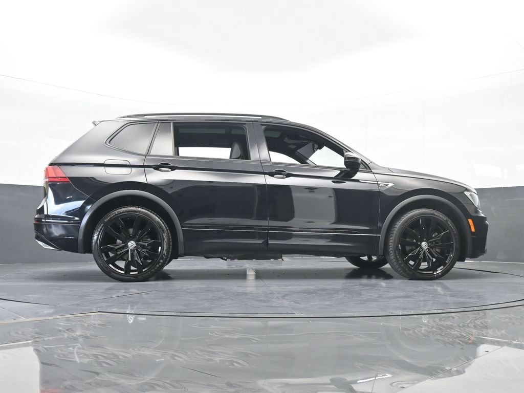 Used 2021 Volkswagen Tiguan SE R-Line image 62