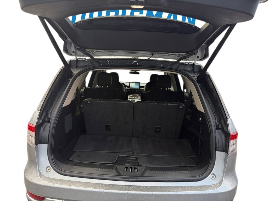 Used 2023 Lincoln Aviator Reserve image 30