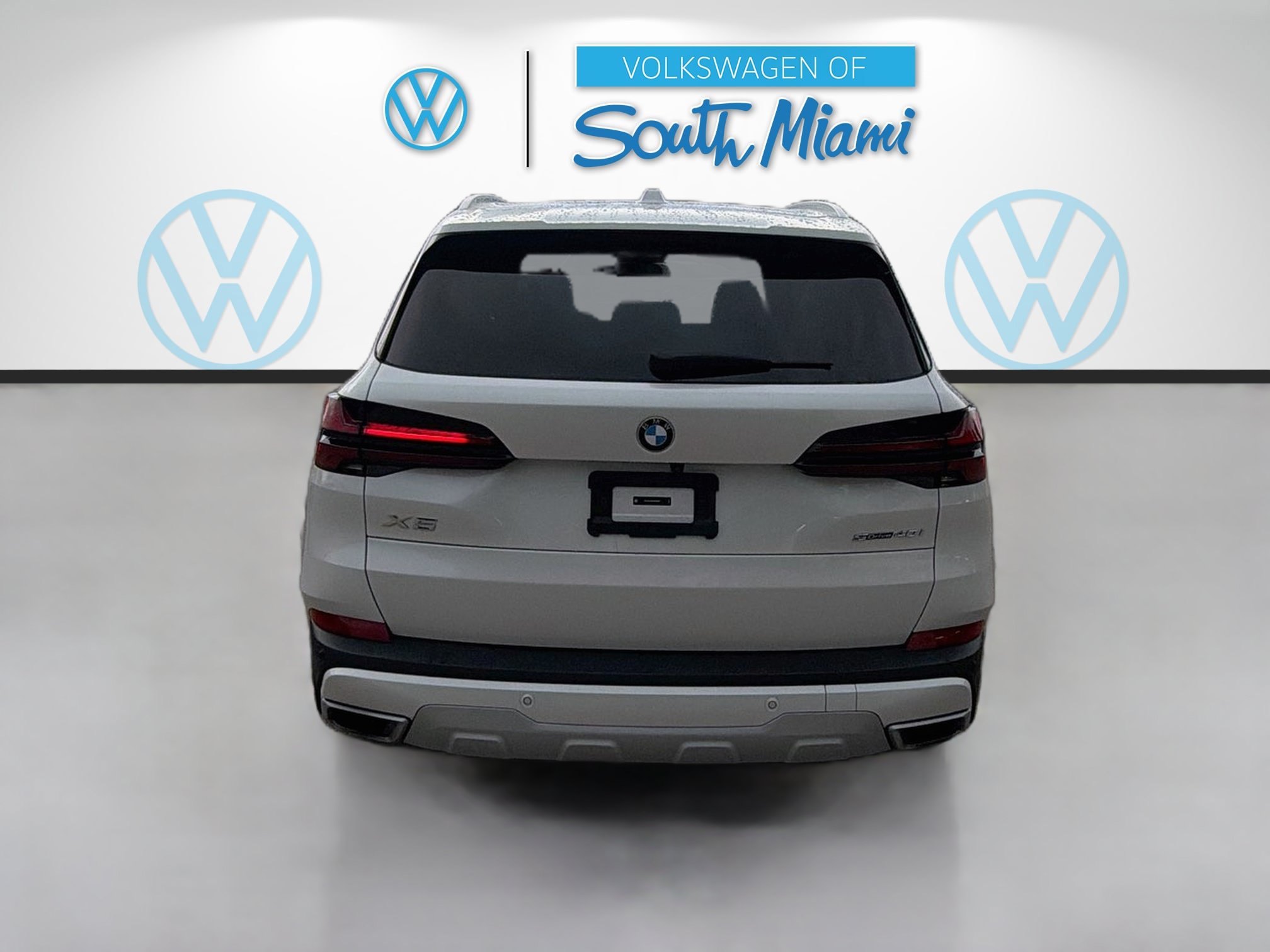 Used 2024 BMW X5 sDrive40i w/ Executive Package RWD image 6