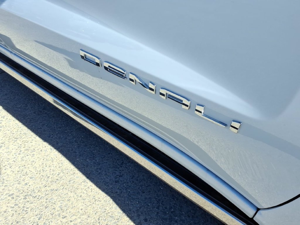 New 2026 GMC Sierra 1500 Denali Ultimate AWD/4WD image 11