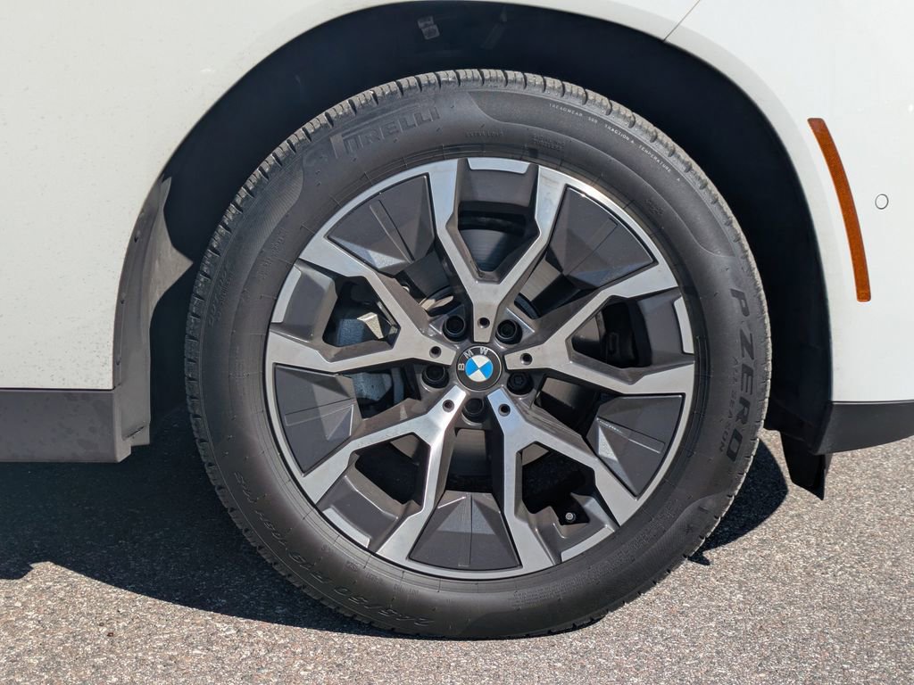 Used 2025 BMW X3 xDrive30i w/ Convenience Package image 11