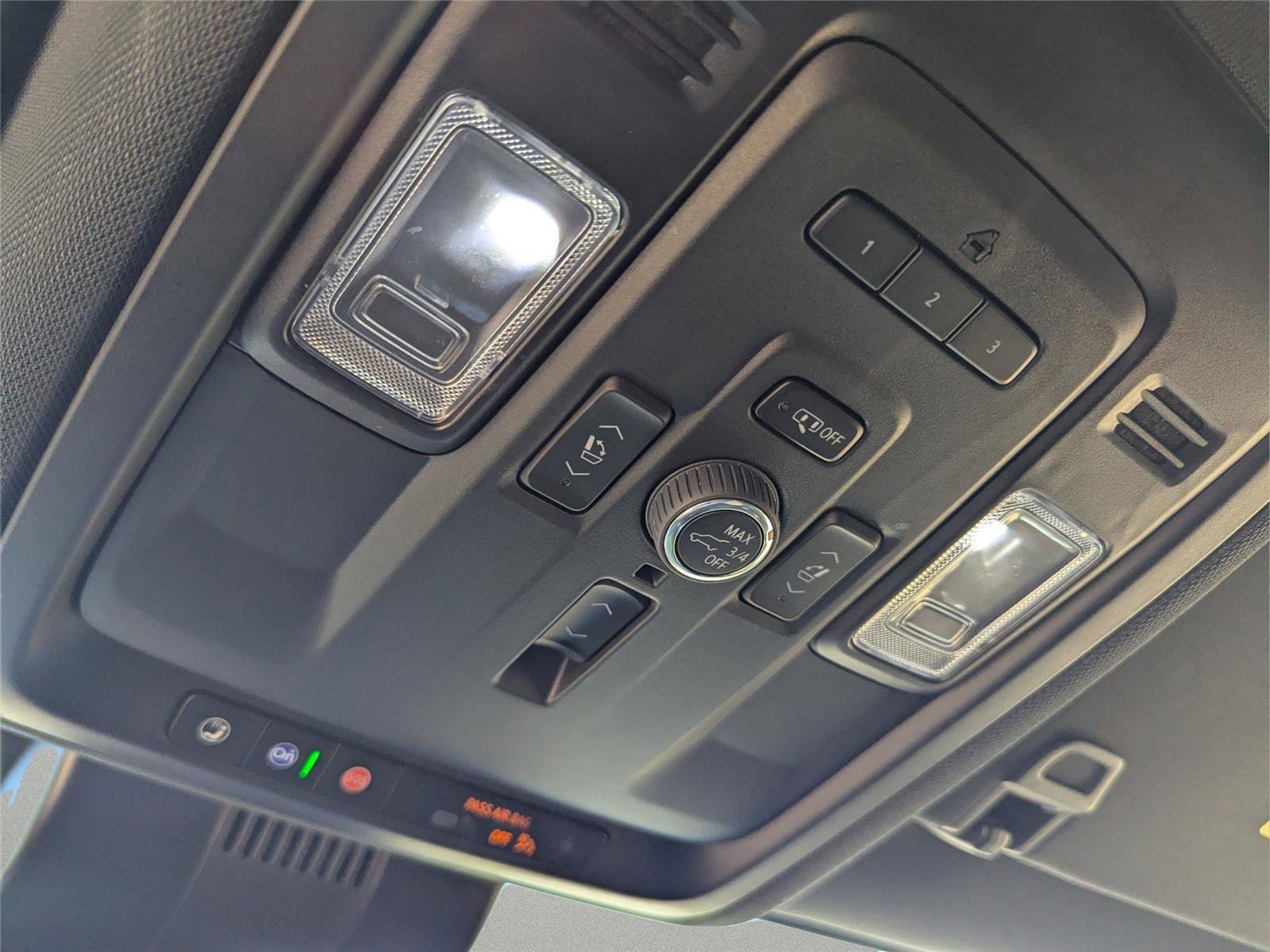 Used 2024 Chevrolet Tahoe Premier image 22