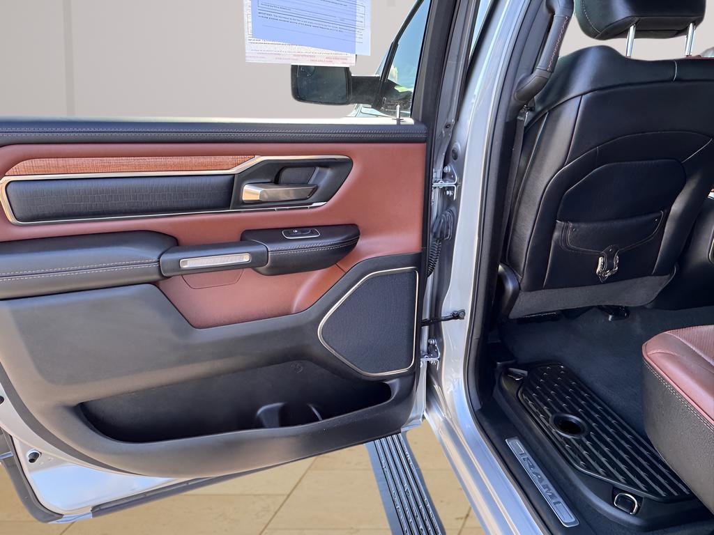 Used 2022 RAM 1500 Limited AWD/4WD image 29