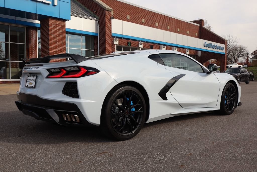 Used 2024 Chevrolet Corvette Stingray Coupe w/ 1LT image 37