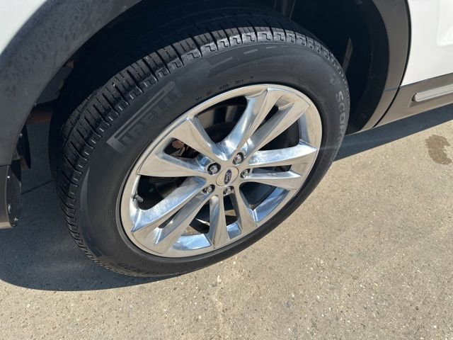 Used 2018 Ford Explorer Limited w/ Equipment Group 301A FWD image 38