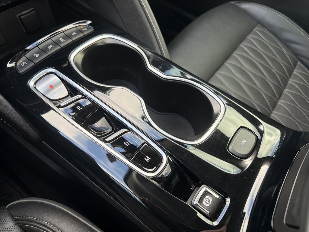 Used 2021 Buick Envision Avenir w/ Technology Package II image 27