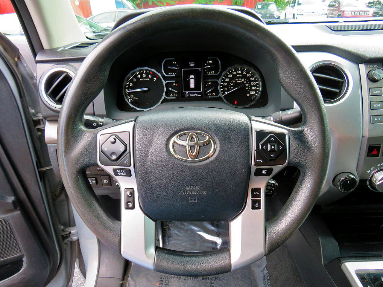 Used 2018 Toyota Tundra SR5 w/ SR5 Upgrade Package image 18