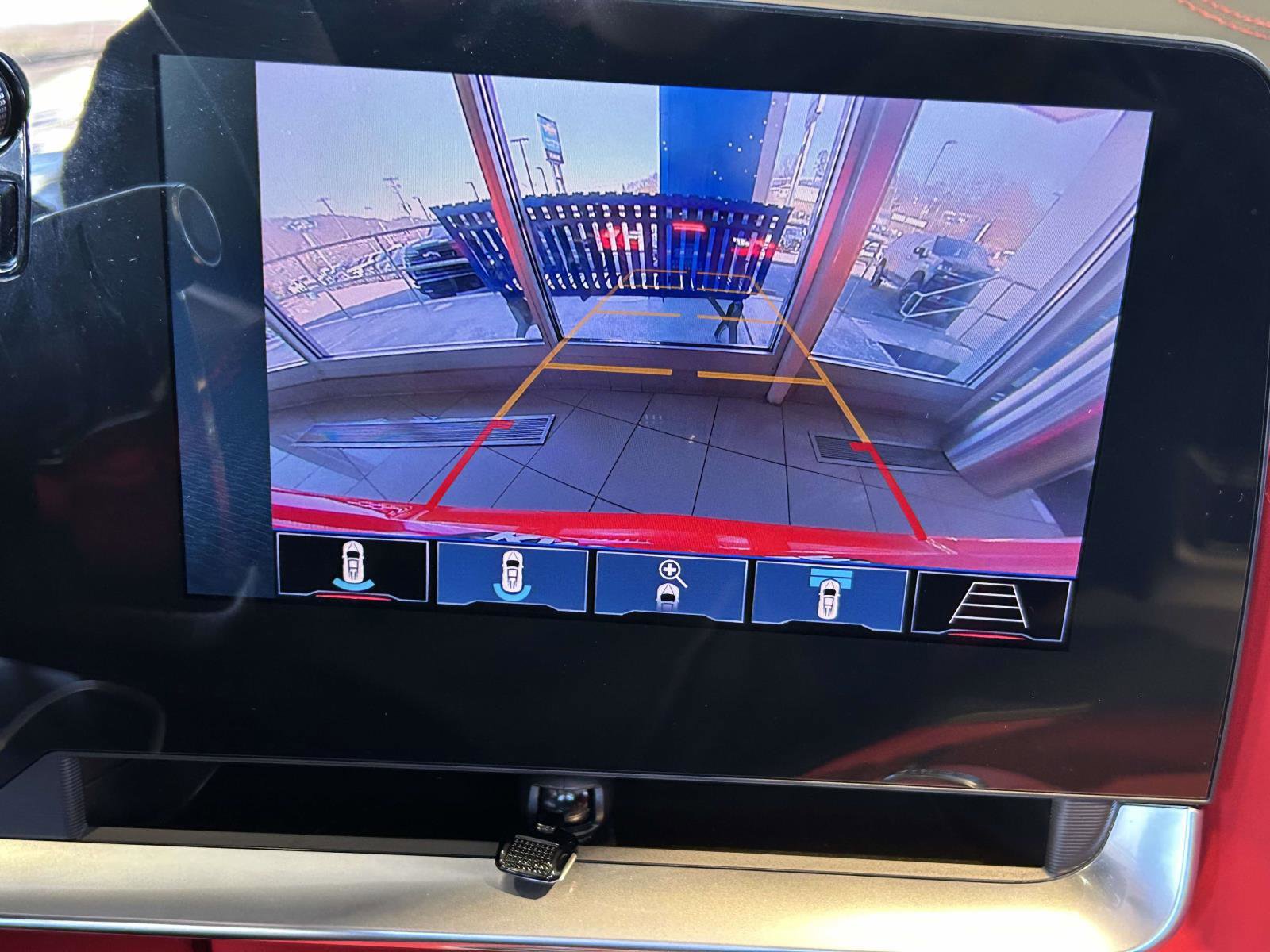 Used 2025 Chevrolet Corvette Stingray Premium Conv w/ Z51 Performance Package image 20