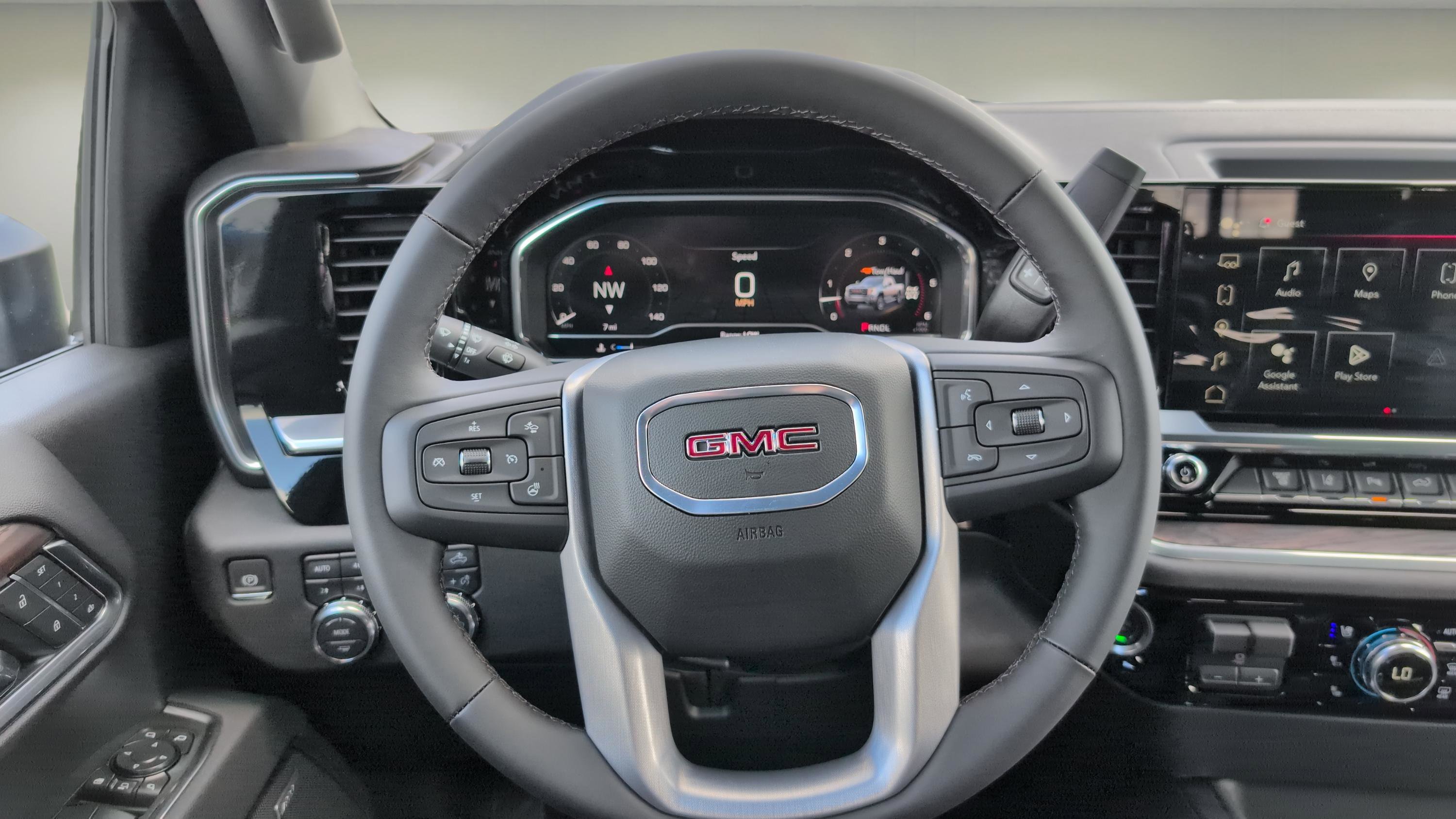 New 2025 GMC Sierra 2500 SLT w/ SLT Convenience Package AWD/4WD image 11