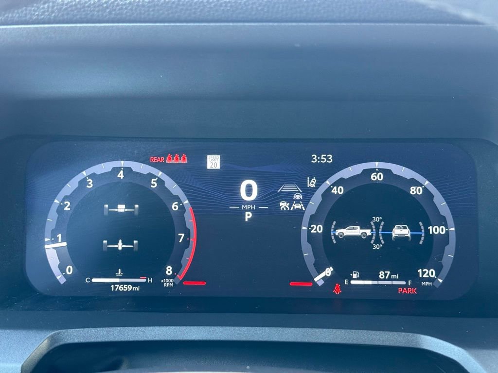 Used 2024 Toyota Tacoma TRD Sport AWD/4WD image 28