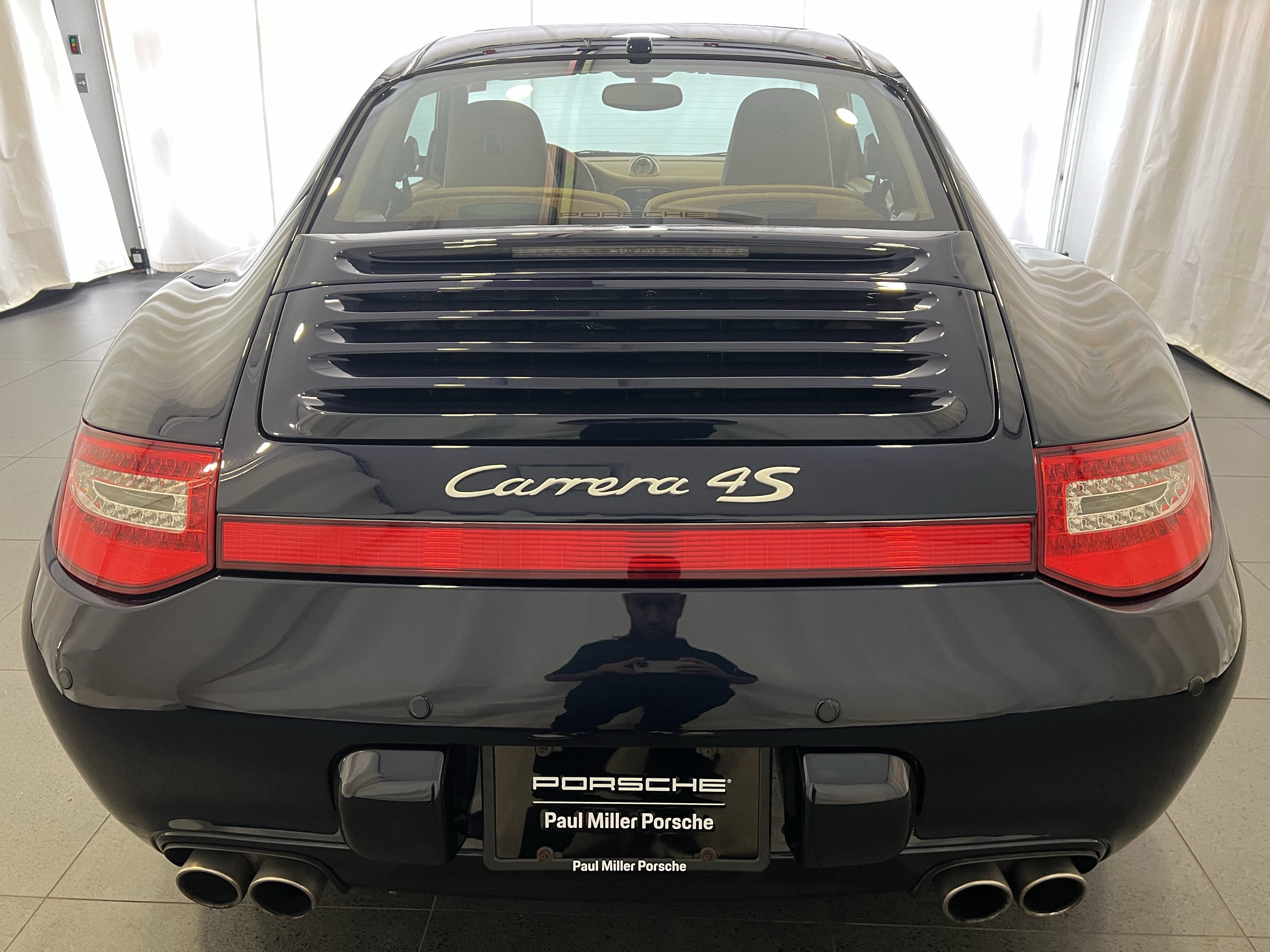 Used 2010 Porsche 911 Carrera 4S image 8