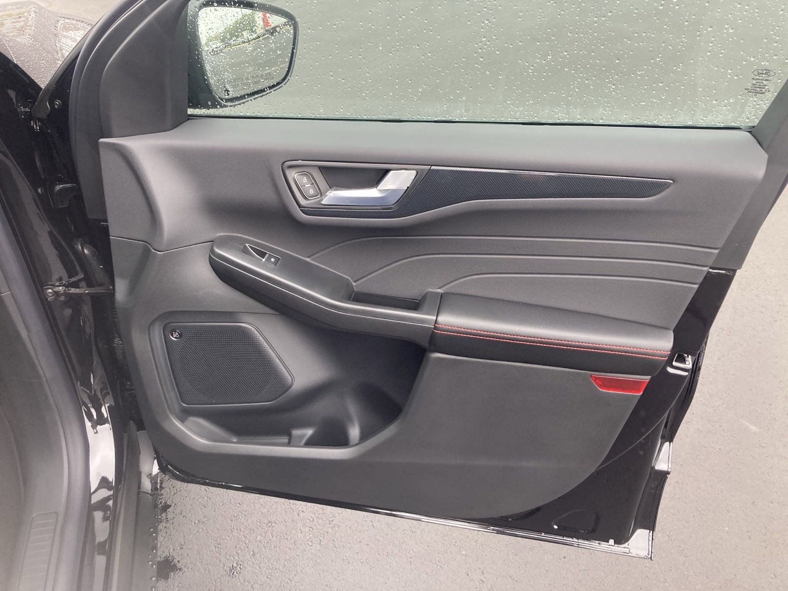 New 2024 Ford Escape ST-Line Select w/ Tech Pack #2 image 30