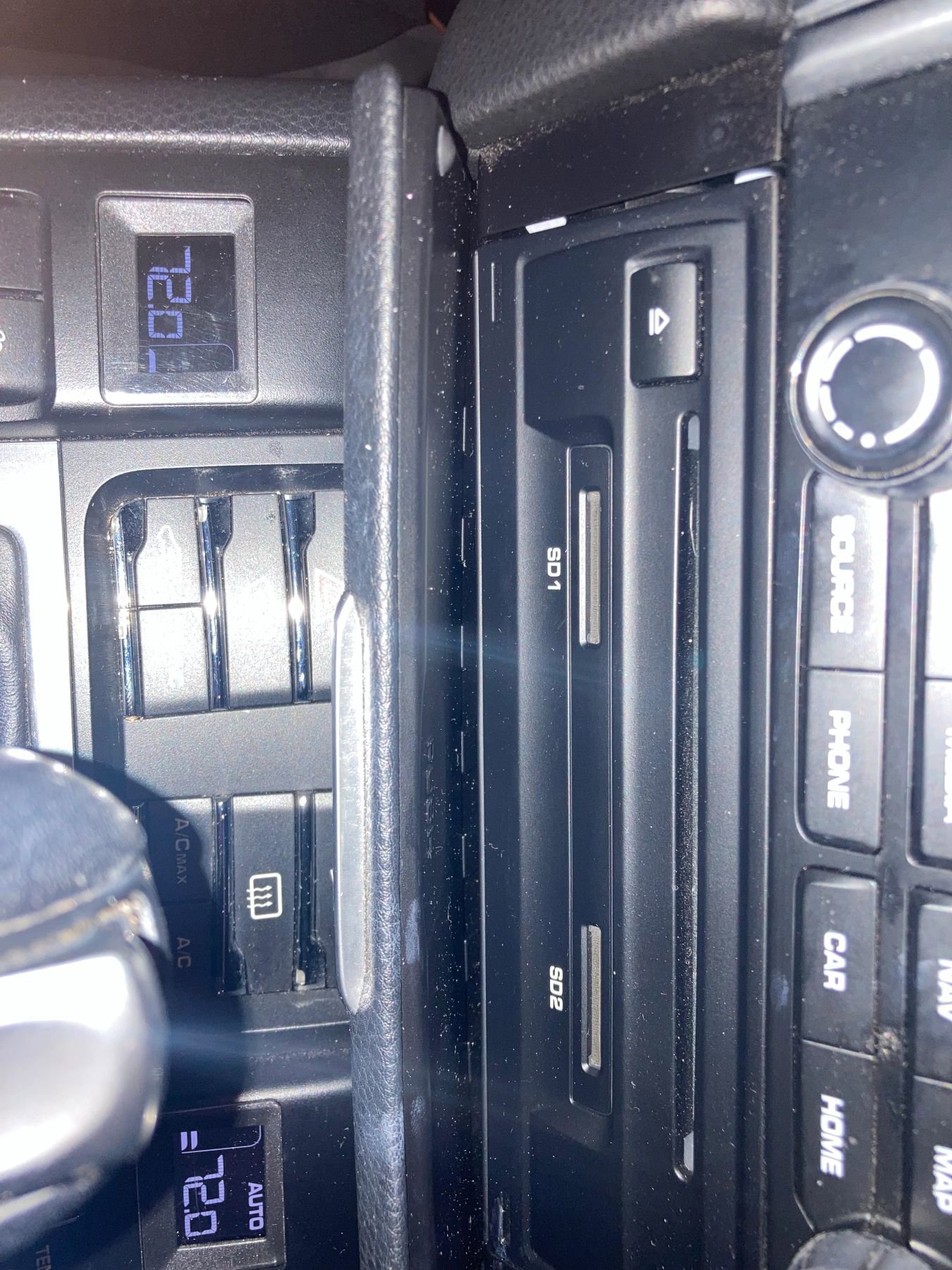 Used 2017 Porsche Macan AWD/4WD image 33
