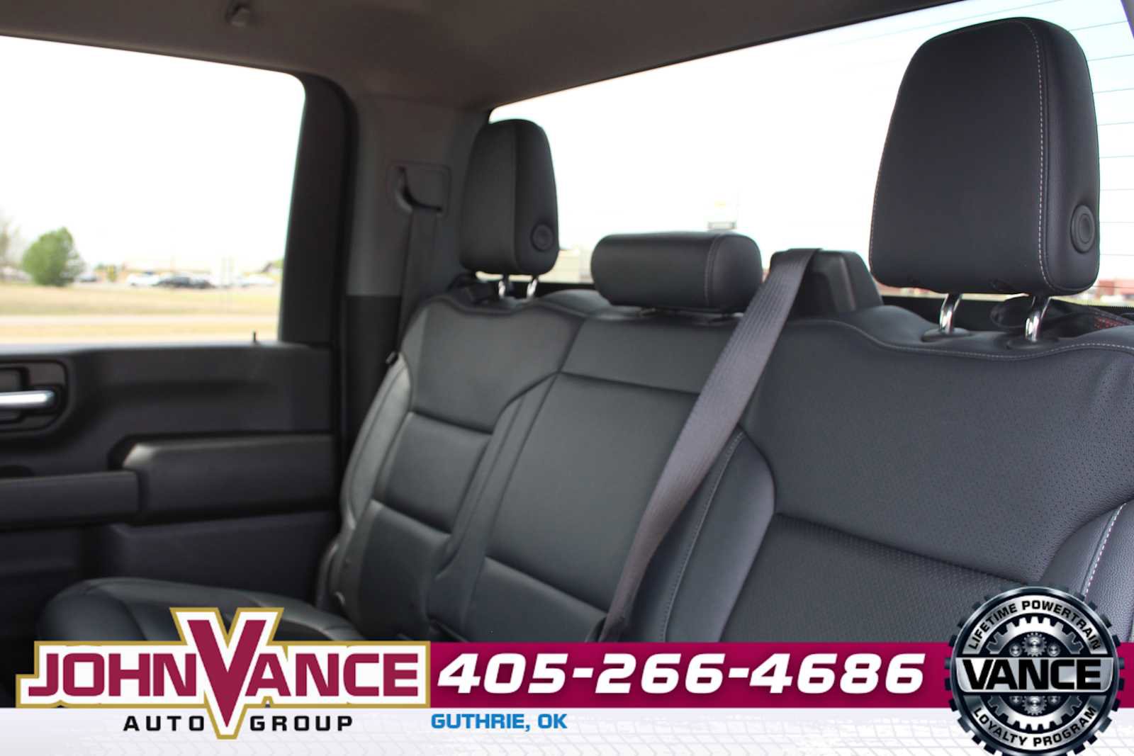 Used 2021 Chevrolet Silverado 2500 LT w/ Texas Edition AWD/4WD image 23