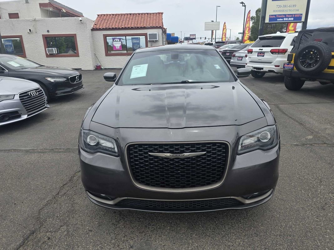 Used 2016 Chrysler 300 S w/ 300S Premium Group AWD/4WD image 36