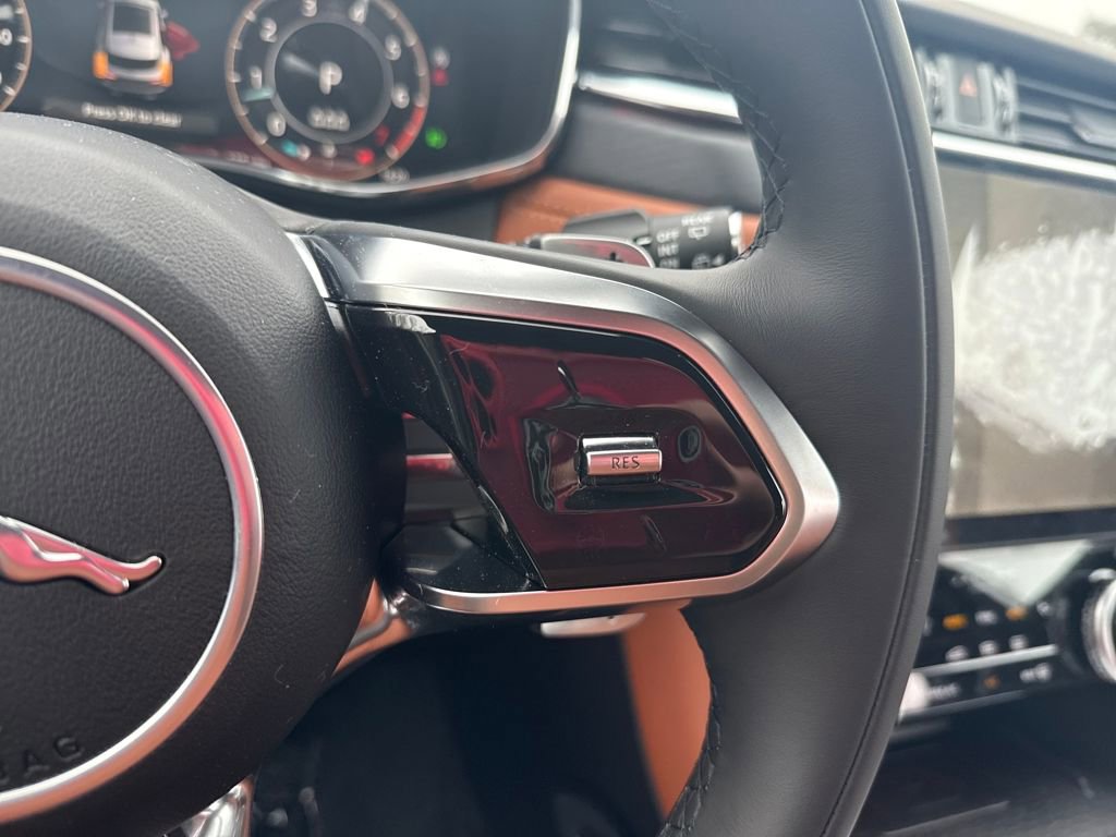 New 2026 Jaguar F-PACE R-Dynamic S image 20