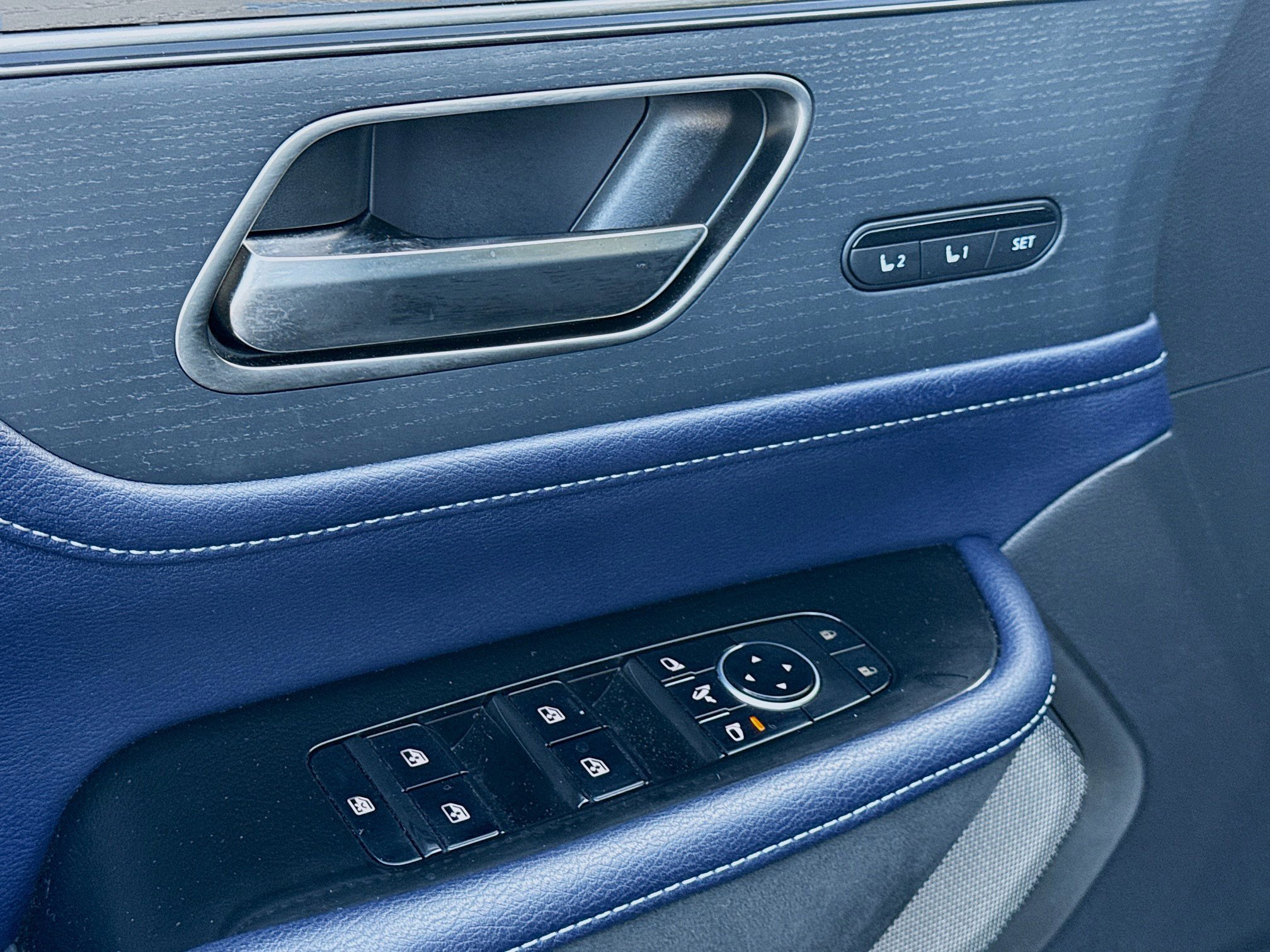 Used 2026 INFINITI QX80 4WD image 25