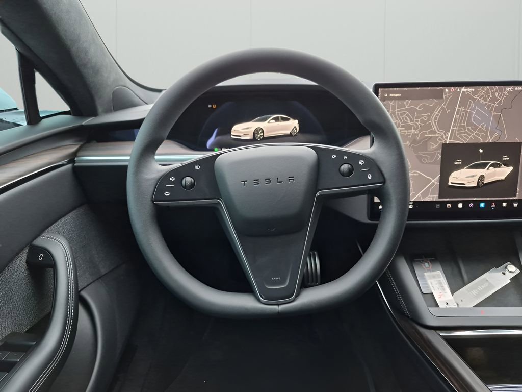 Used 2023 Tesla Model S Standard Range image 24
