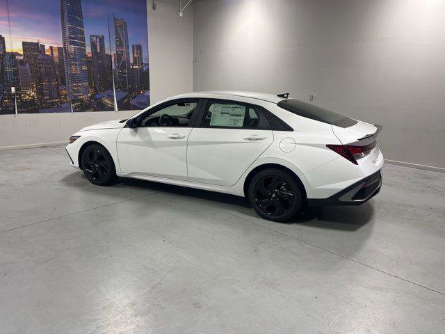 New 2026 Hyundai Elantra Sport image 4