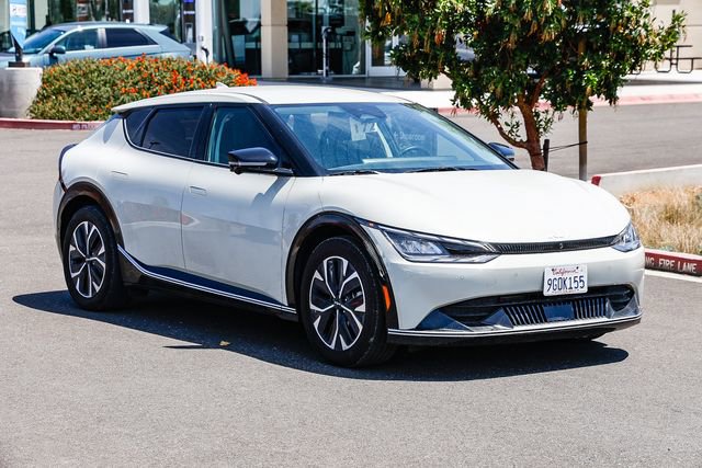 Used 2023 Kia EV6 Wind w/ Wind Technology Package AWD/4WD image 6