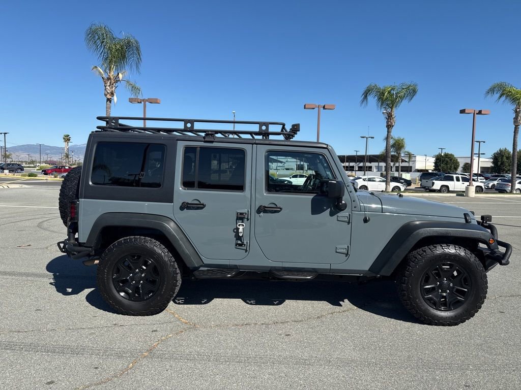 Used 2015 Jeep Wrangler Unlimited Willys image 9