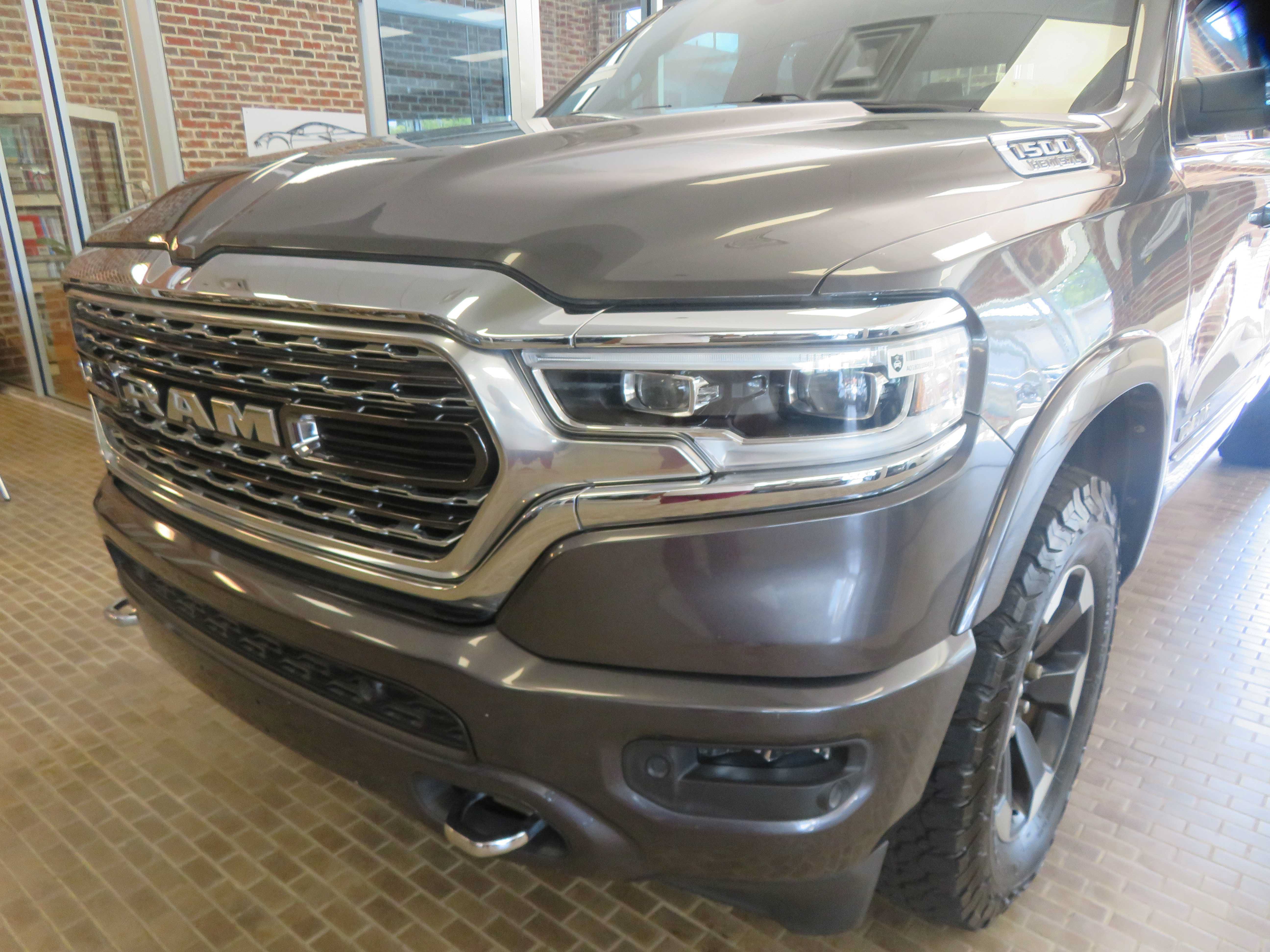 Used 2020 RAM 1500 Limited AWD/4WD image 62