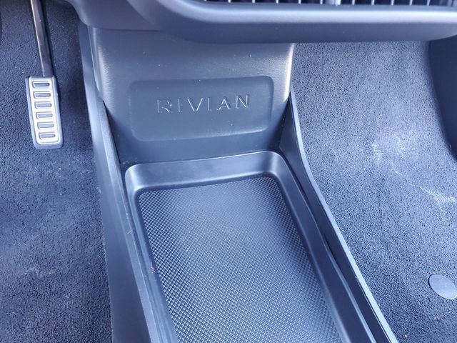 Used 2022 Rivian R1S Launch Edition image 22